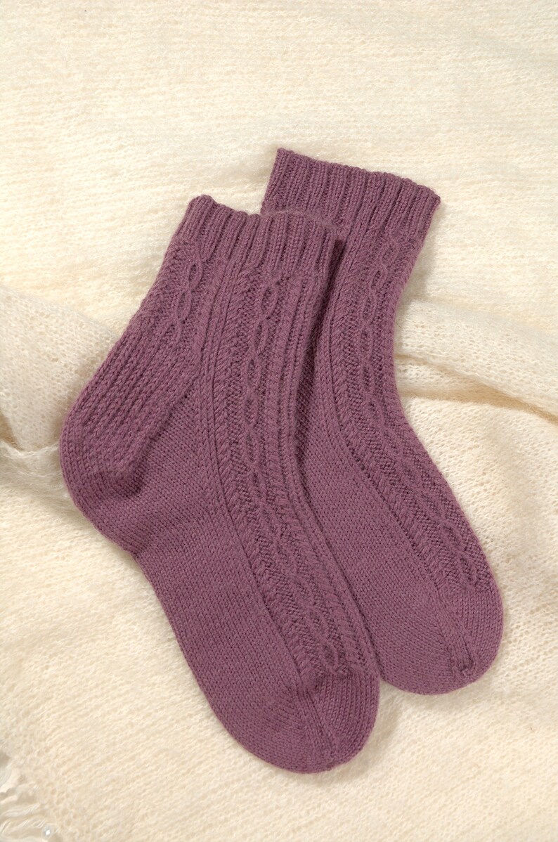 Violette Stricksocken Bett Knöchel gemütliche Socke Frau Wollsocken handgestrickte Hausschuhe Dünne Wollsocken Stricken Fußwärmer Geschenk für Mutter Freundin Tante Bild 10