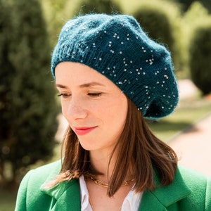 Emerald green sequin French beret Knit hat for women Warm wool cup Slouchy tam femme Christmas gift Valentine's Day gift for girlfriend wife