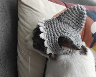 Shark hat for cat Cats Birthday gift Crochet Hat for pets Photo prop Cat lovers gift Halloween pet costumes Beanie for cat Easter cat bonnet