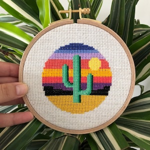 Desert cross stitch pattern | Cactus cross stitch | beginner cross stitch | modern cross stitch | PDF Pattern | instant download