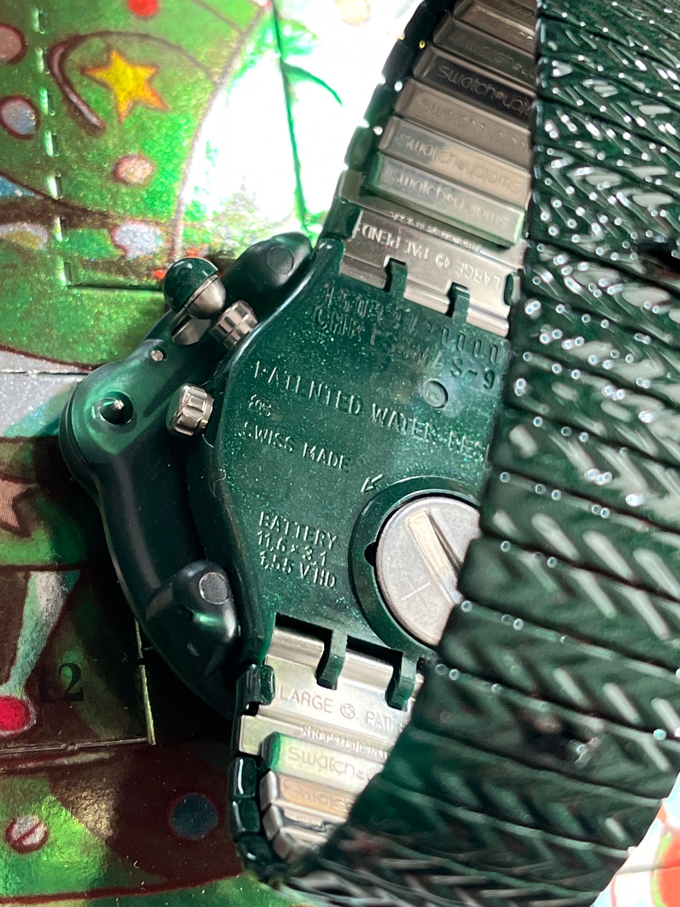 Vintage 1997 Swatch Christmas Special “seasons Greetings” GZ900