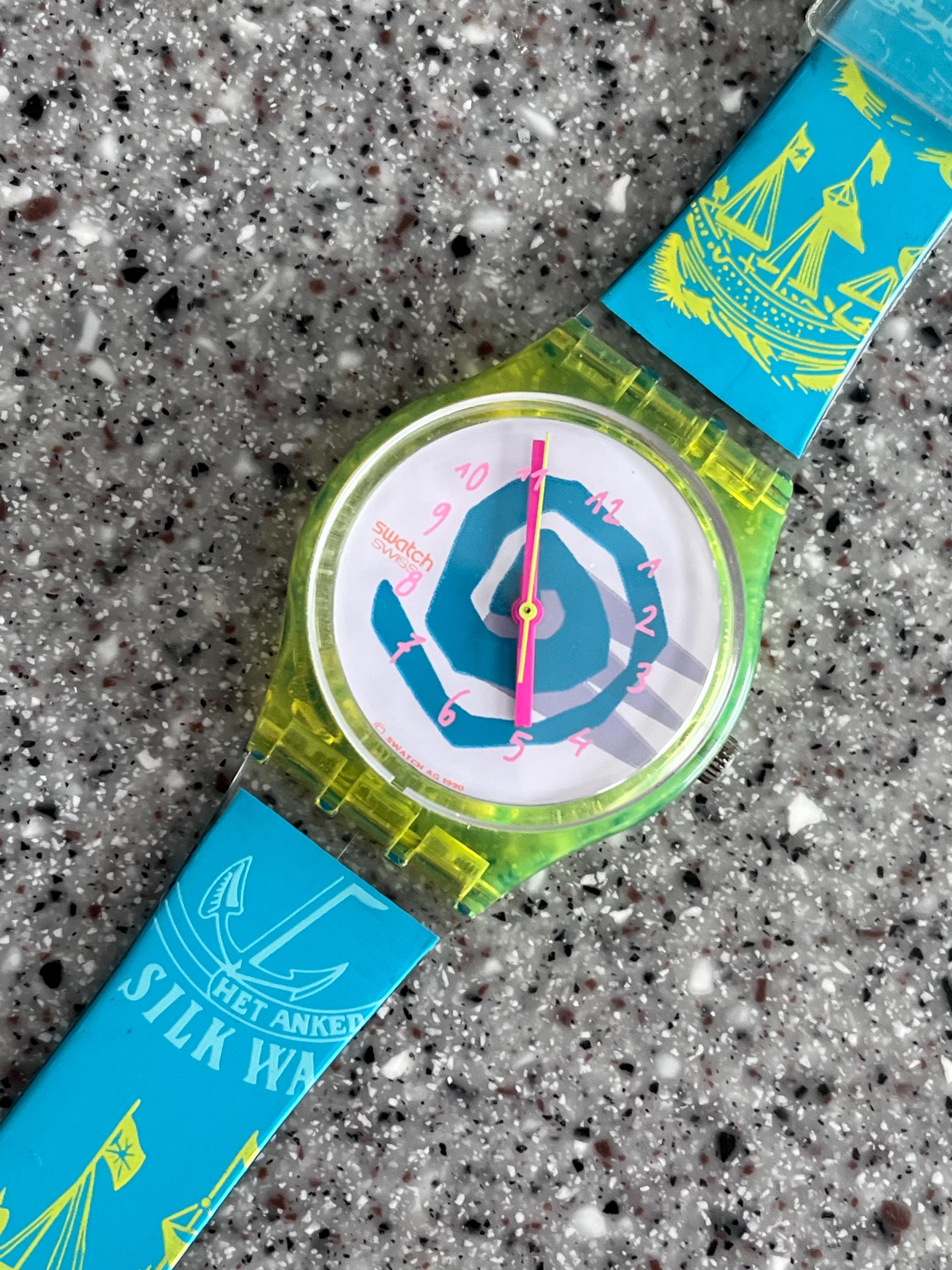 Swatch Watch - GJ105 - Bikini NEW OLD STOCK 1991 Vintage Gents Swatch  main image 3