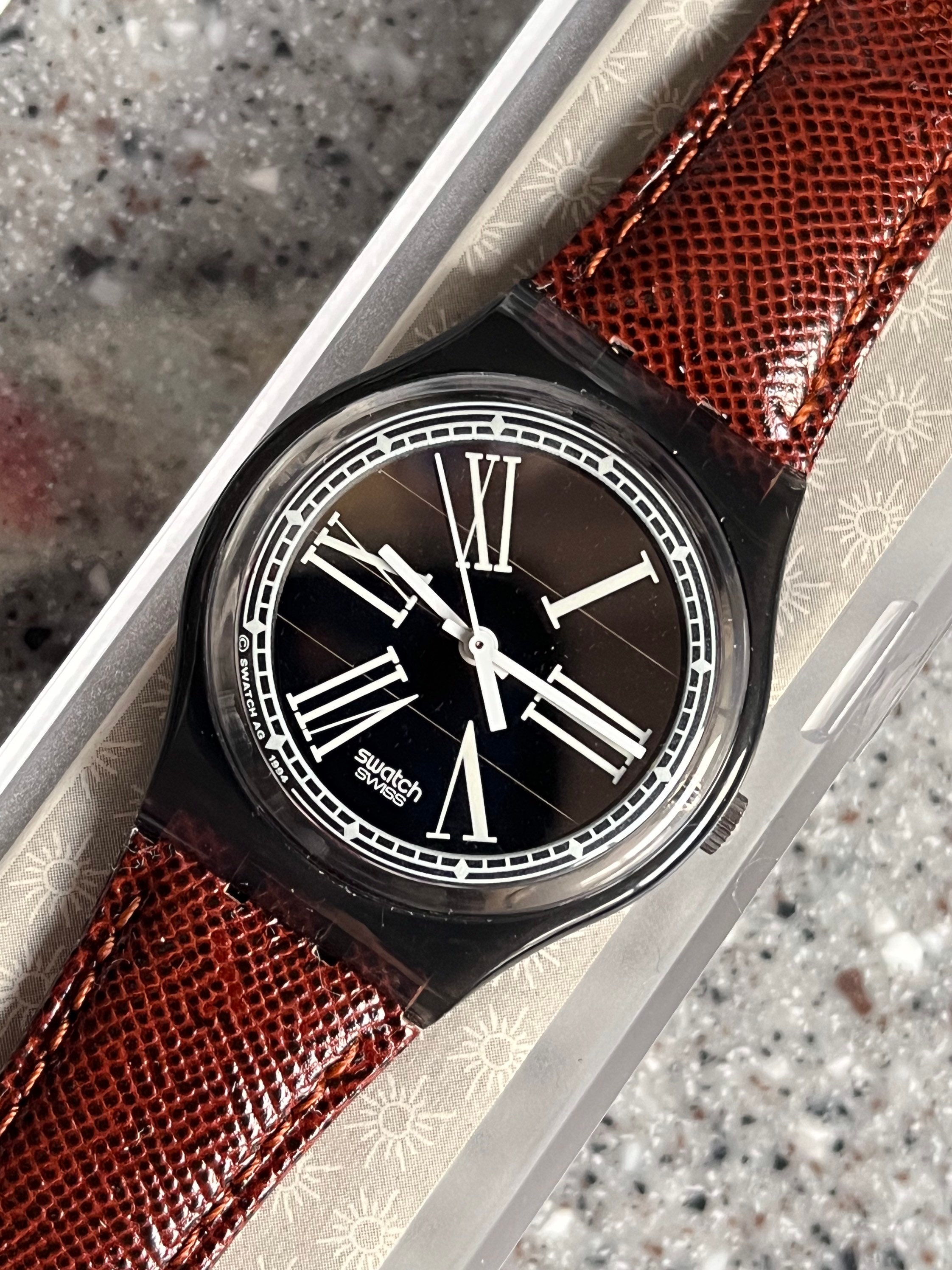 トップ 90s Watch Swatch Rare SOLAR Vintage NEW Never Box in Worn SOLAR