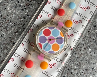 Swatch Watch Vintage Jeu De Billes 34mm face fabulous polka dot pre-owned in very good condition running with battery and box