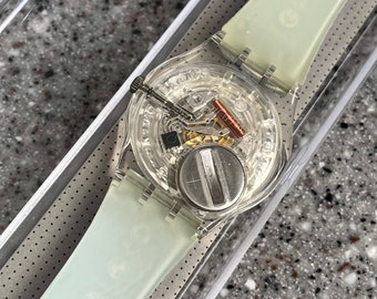 Swatch Watch Vintage Called Oracolo GZ151 34mm Face in Special