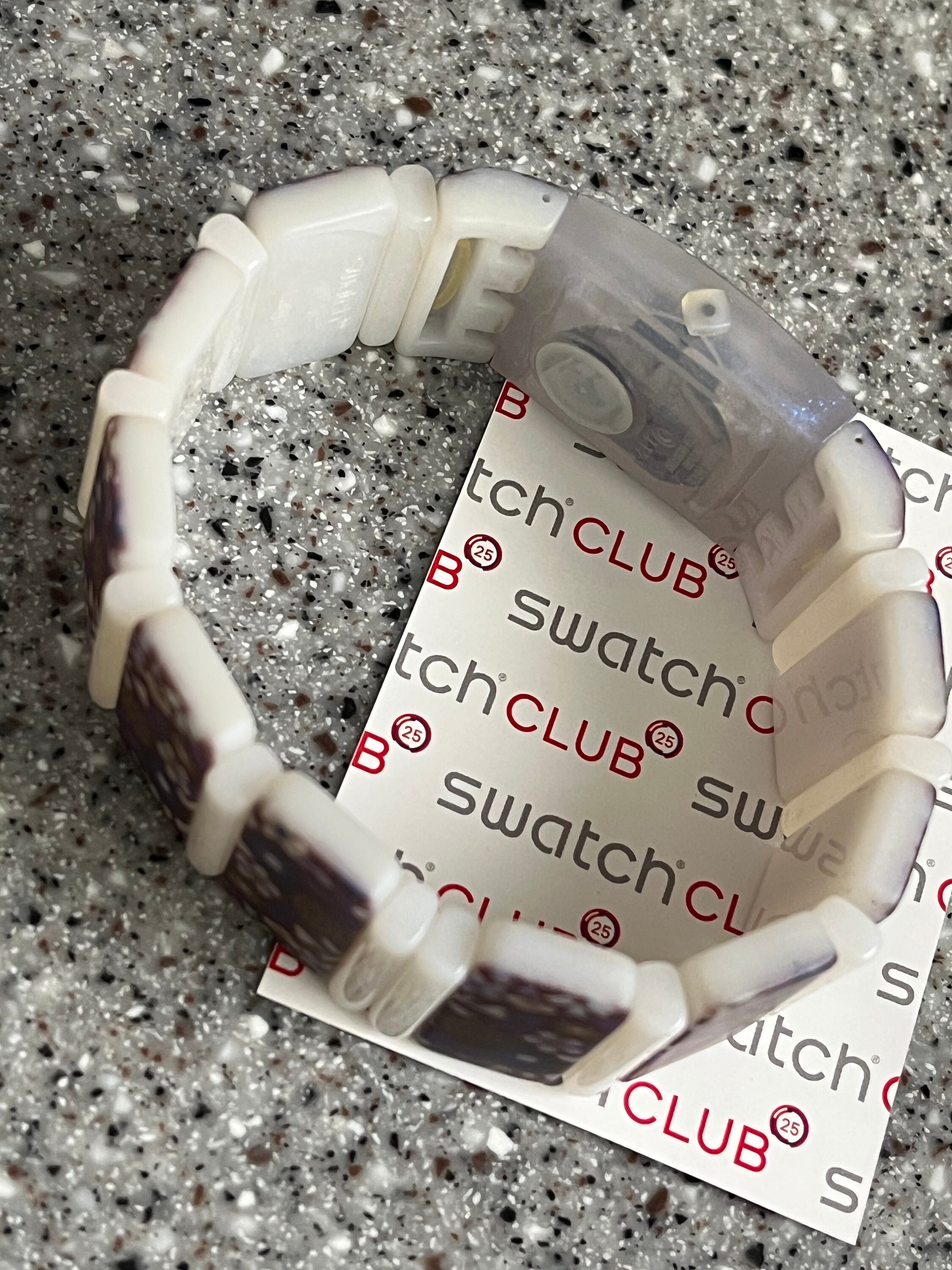 Swatch Watch - SUBW112B - LADY VIOLET Buy Lady Violet Square Swatch Watch Resin Flexible Plastic  main image 2