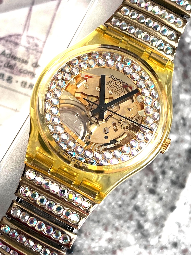 1990 Christmas Special Hollywood Dream GZ116 in original box battery running unworn NEW small flexible band crystal fabulous swatch 34mm image 3
