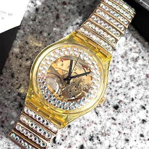 1990 Christmas Special Hollywood Dream GZ116 in original box battery running unworn NEW small flexible band crystal fabulous swatch 34mm image 1