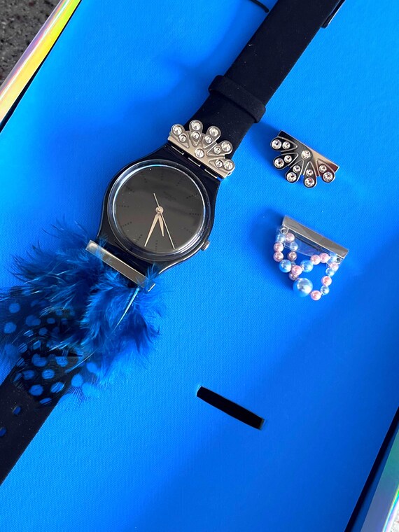 RARE Swatch GLAM 34mm Watch Interchangeable LOOPS Leather  display picture 1