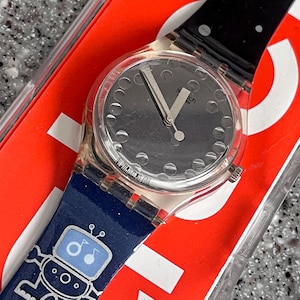 Vintage pre-owned Swatch Watch NEW unworn robots and space theme in excellent condition running with battery no box fabulous 34mm swatch