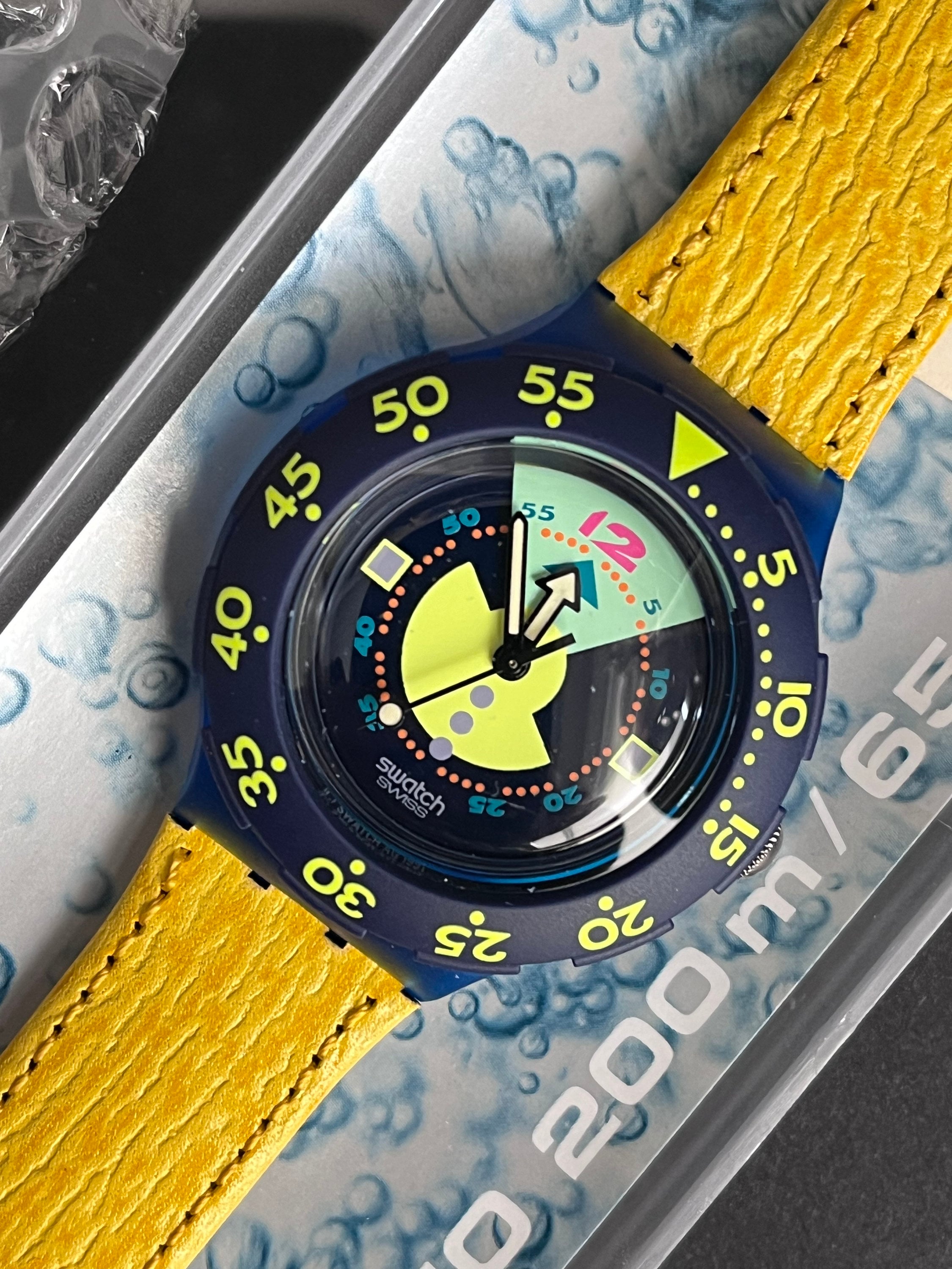 Swatch divers watch store 200m