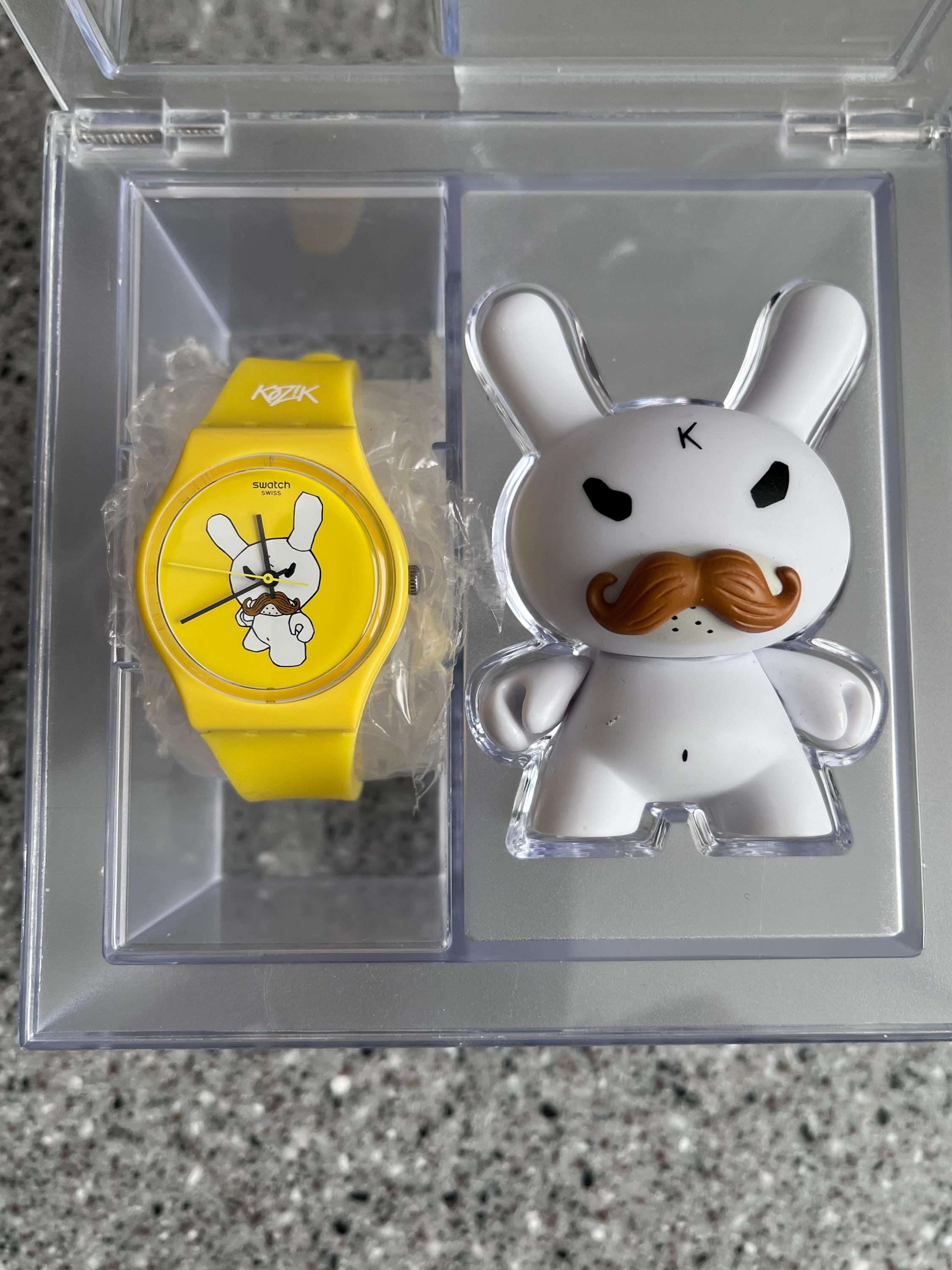 フィギュア＆腕時計　Kidrobot×Swatch KOZIK Kidrobot Frank Kozik Dunny x Swatch Watch Limited Edition