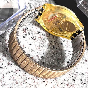 1990 Christmas Special Hollywood Dream GZ116 in original box battery running unworn NEW small flexible band crystal fabulous swatch 34mm image 7