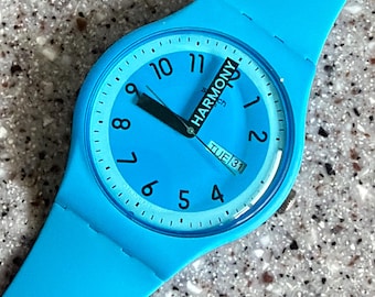New Unworn in box Harmony Swatch Watch BLUE 41mm watch running great rainbow loops with battery