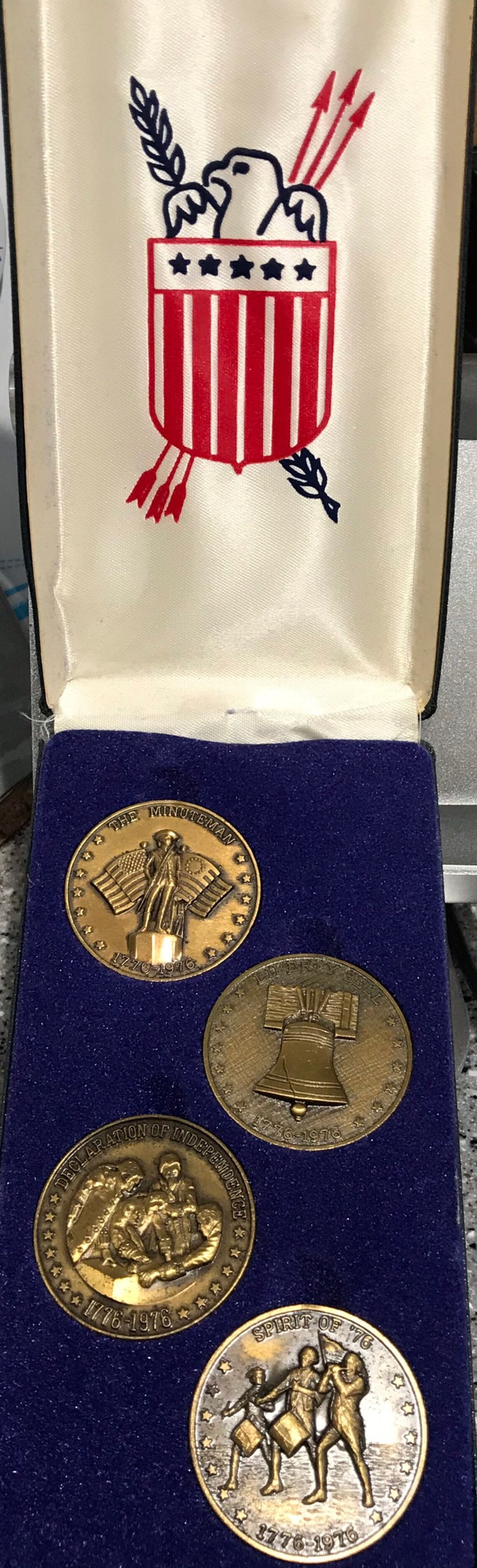 US Bicentennial Commemorative 4 coin set in hard case 1976 Etsy