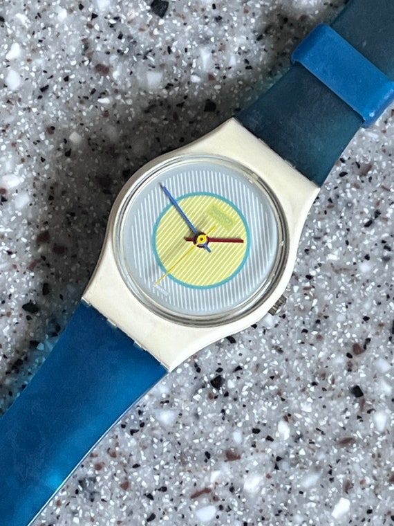 1985 RARE Pre owned LW106 Swatch Watch 25mm Called Banana Smaller 25mm Face Running With Battery No Box Fabulous Swatch Watch Vintage Etsy Canada