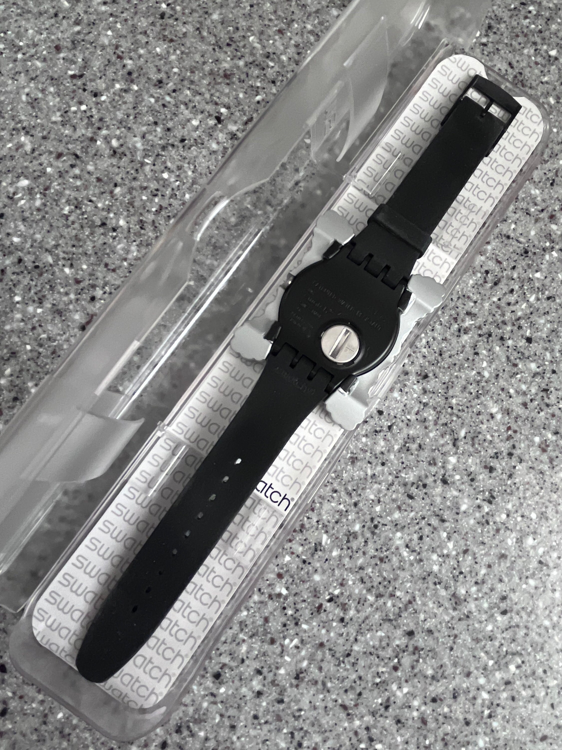 Swatch New Gent Artist Special PORTRAIT SUOZ121 by Jeremy