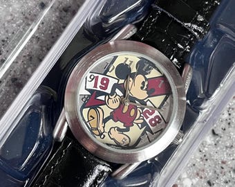 Mickey Mouse American Flag Watch With Brown Leather Band  display picture 1