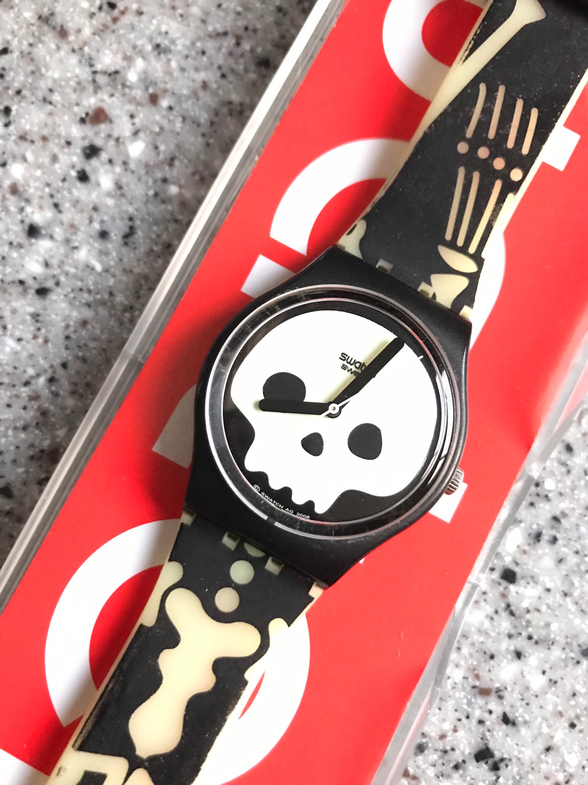 Bond Villains Montre James Bond Swatch Swatch 007 Danjaq