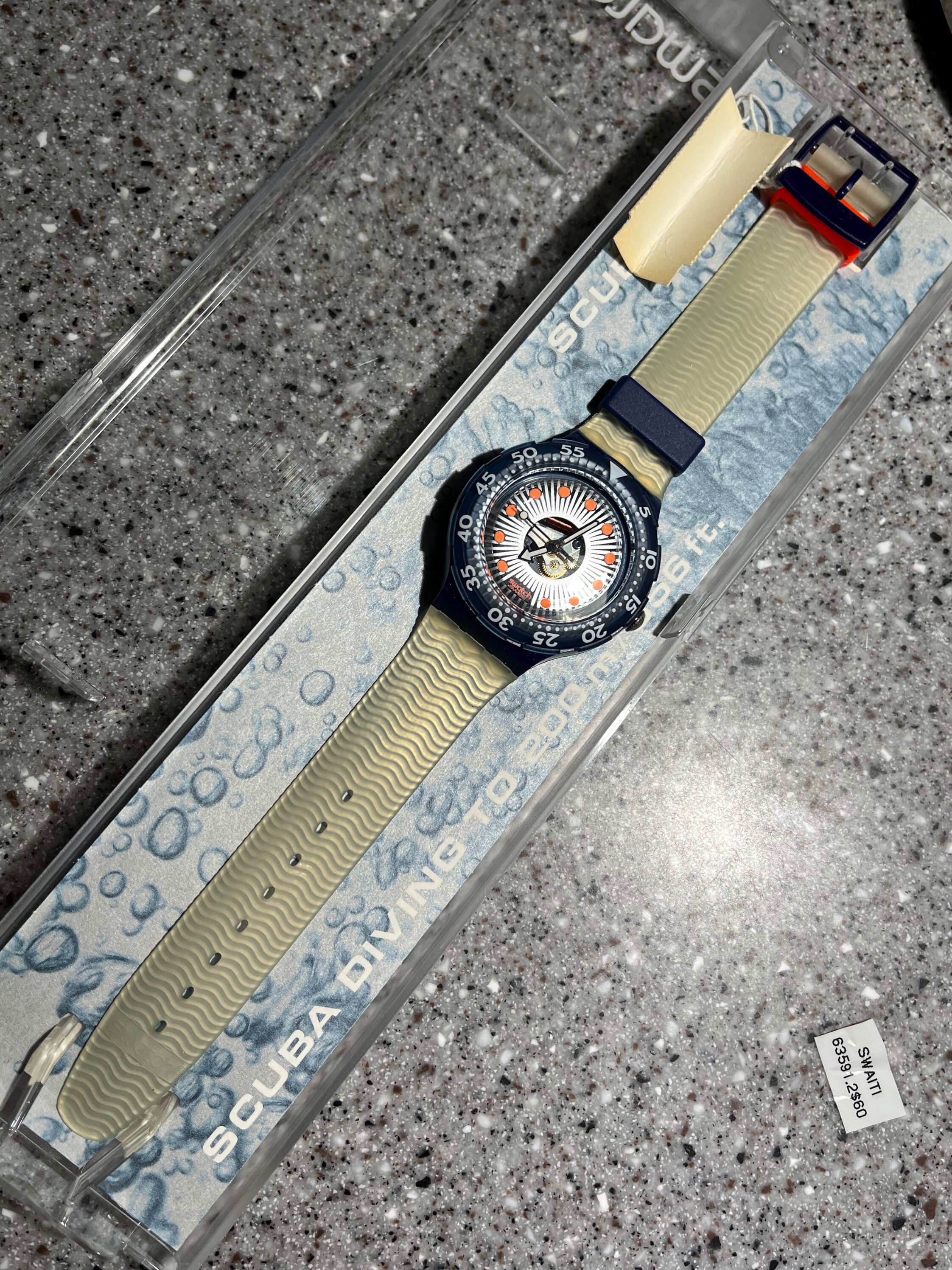 Vintage Scuba Swatch Watch Silver Trace SDN107 Never Worn in Box