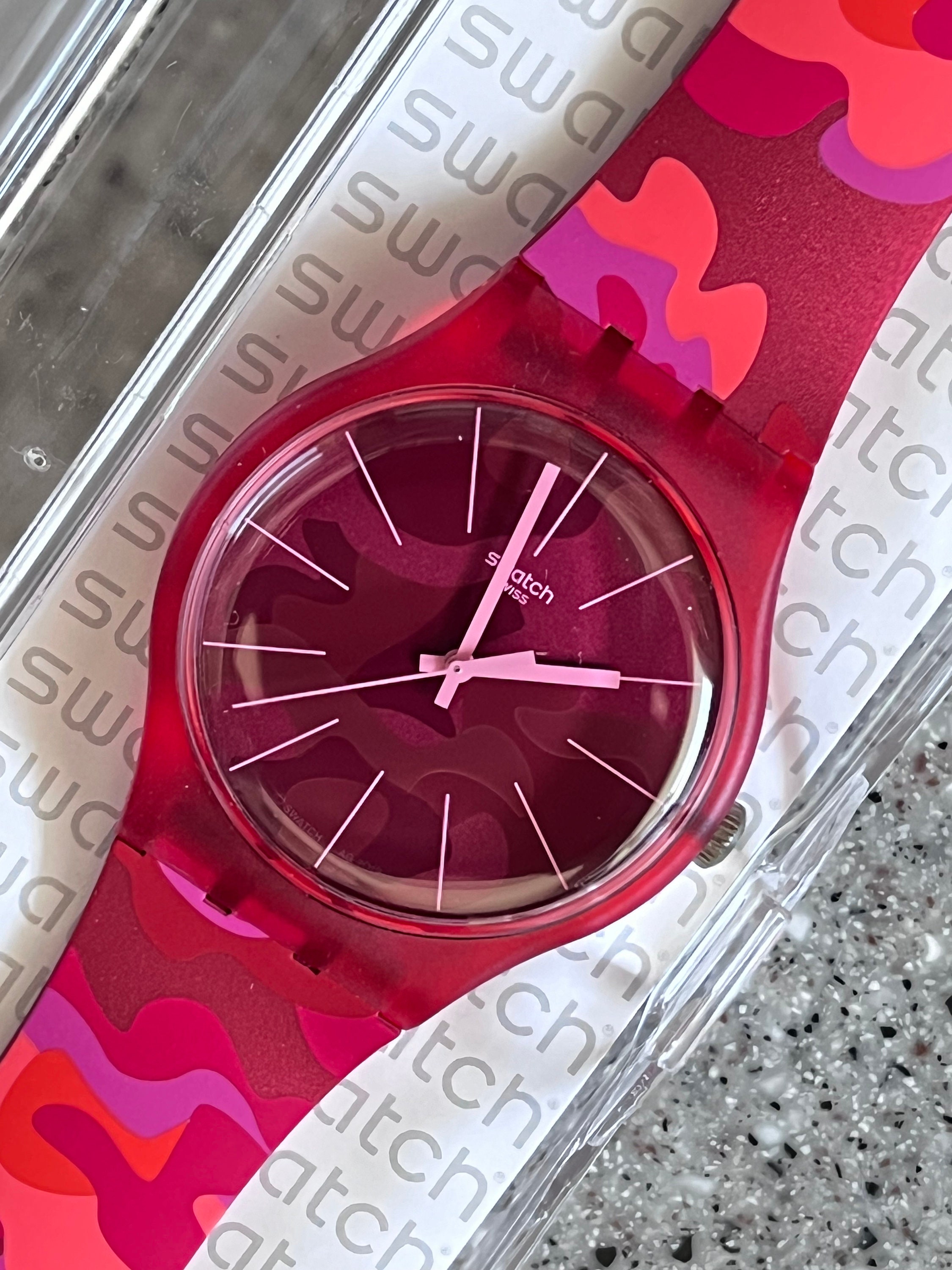 NEW IN BOX pink CAMOUFLASH Swatch watch Camouflage LP106 Swatch – swatchandbeyond.com main image 3