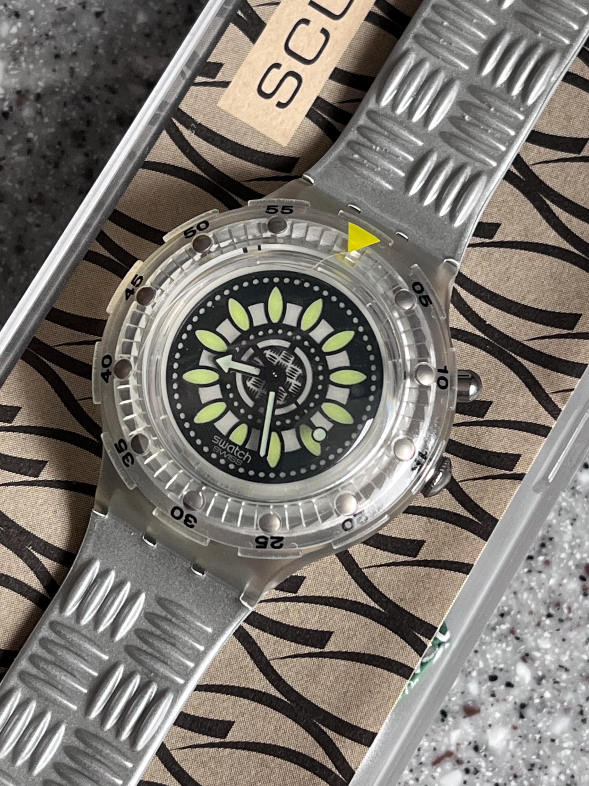 Swatch Vintage Scuba 200 1990 Early Unworn in Box With Battery 