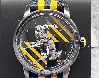 Limited Edition Harry Potter Hufflepuff Quartz Green Dial Unisex Watch numbered brand new in box with working battery 40mm