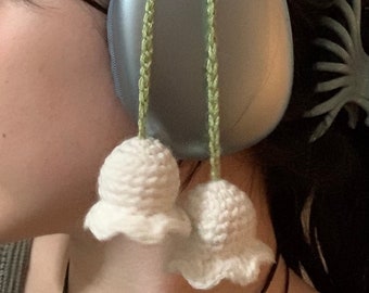 Lily of the Valley headphone accessory, crochet headphone accessory, crochet lily of the valley keychain, crochet gift