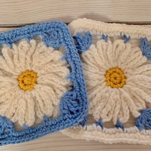 Granny Square Pattern - Daisy Granny Square - Spring Granny Square - PDF Crochet Pattern - Digital Download PDF