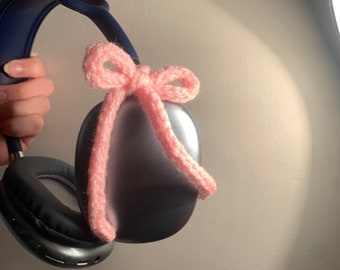 Crochet Bow headphone accessory, crochet headphone accessory, crochet keychain, crochet gift, crochet coquette bows, coquette accessories