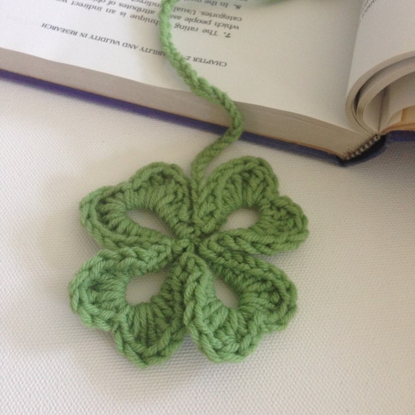 Mini Shamrock Crochet Pattern, Shamrock Crochet Pattern, Crochet Keychain, Shamrock Keychain, Crochet Bookmark, PDF Crochet Pattern