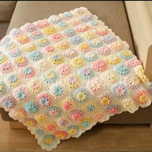 Granny Square Pattern - Flower Granny Square - Spring Granny Square - PDF Crochet Pattern-Digital Download PDF-Baby Blanket Crochet Pattern