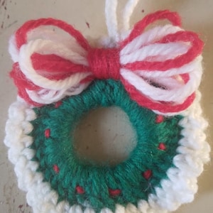 Christmas Wreath Pattern, Christmas Crochet Decoration, Wreath Crochet Pattern, Christmas Decoration, PDF Crochet Pattern, Beginner Crochet