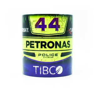 Tasse casque Hamilton #44 2022 / Formula Racing Art / Café / Thé / Merc / Idée cadeau / Lewis / 7X champion du monde / Par Legacy Legends