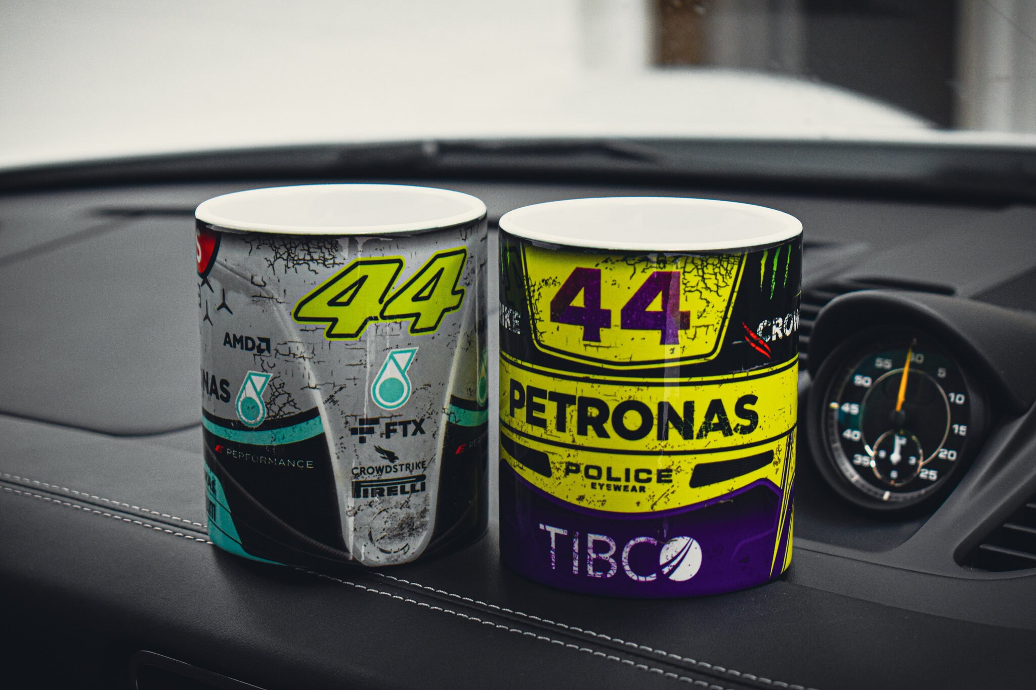 Tazza Hamilton #44 2025 - Formula Racing - Lewis - Cars - One - Nuova Stagione - Campione del Mondo - Idee regalo - Tazza da caffè e tè - 300 ml - Merch - Souvenir - Decorazione - Fan divertenti