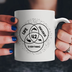 The Answer to Life Universe and Everything for Hitchhikers Who Want to Explore the Galaxy: 42 | Gift Mug