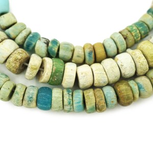 Djenne beads store & art