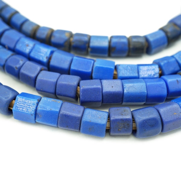 Grandes perles africaines bleues russes anciennes (8-9mm) perles commerciales vintage - 200 ans - perles antiques tribales (2131F026) rustique