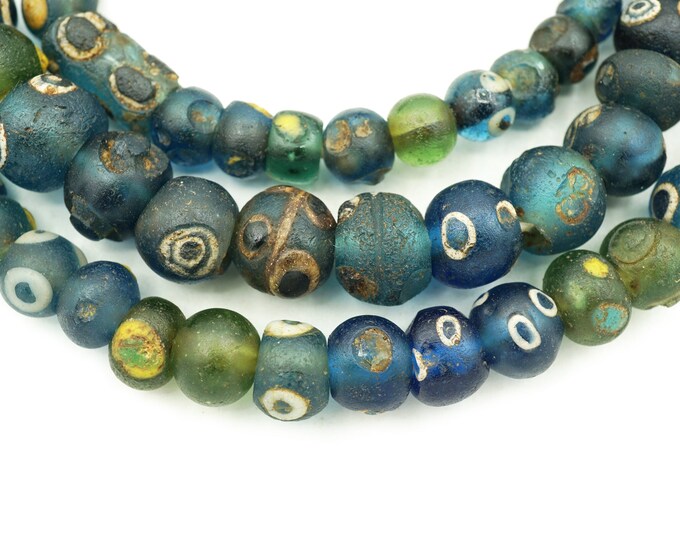 Roman Eye Beads Strand main image 1