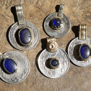 5 Afghan Recycled Metal Coin Beads (20-30mm) Large Coin Beads from Afghanistan with Blue Glass Inlaid (2936C356)