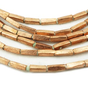 Petites perles éthiopiennes rectangulaires en métal cuivré (2 mm) Petites perles africaines en métal recyclé - Upcycled - Perles du commerce tribal (1747F361) Africaines