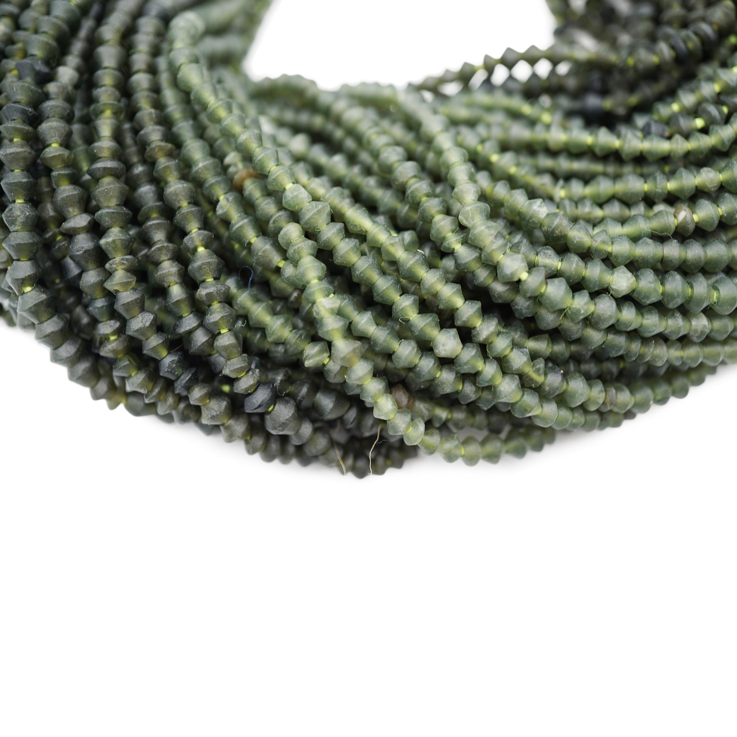 グリーン翡翠アフガニスタンヘイシビーズ（4-5mm）ラフハンドカット