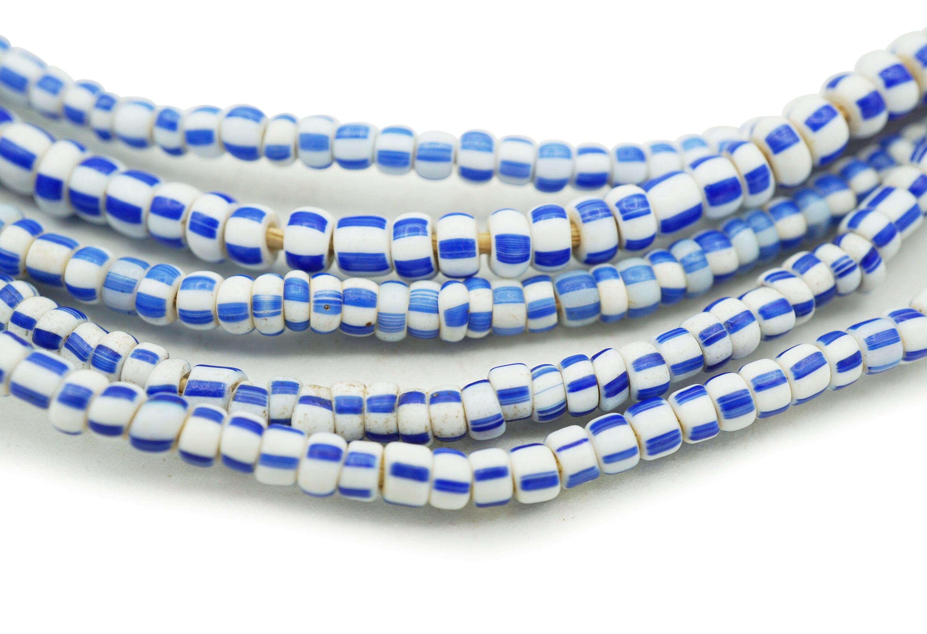 ⭐︎Bead⭐︎ 6588 – Bead Extravaganza™ – Facets & Frost Mix Box | The Beadery