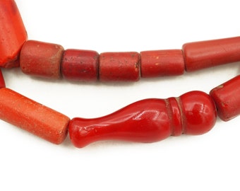 Alte rote afrikanische Labia Glasperlen (9-13mm) gemischte Formen antik afrikanische ethnische Handelsperlen (2334B038) Rustikal