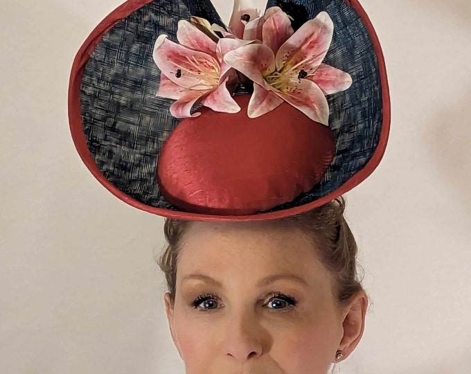 Statement Ascot hat. Suitable for ladies day races, mother of the bride, weddings and christenings.