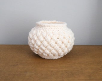 Small Collapsible Crochet Basket - Cute Small Basket - Small Basket - Small Cream Colored Basket