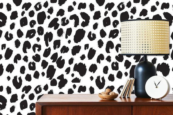 Black & White Leopard Print Wallpaper Mural