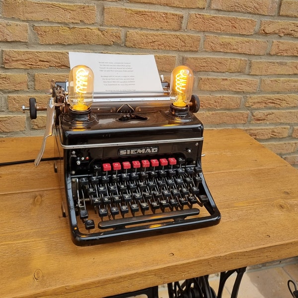 Vintage Schreibmaschine SIEMAG, Lampe, Edison, Tischlampe UNIKAT Industrielampe Steampunk