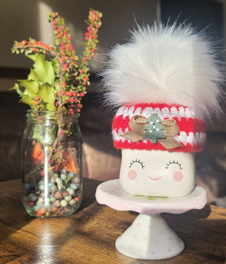Christmas Marshmallow Mug Hat