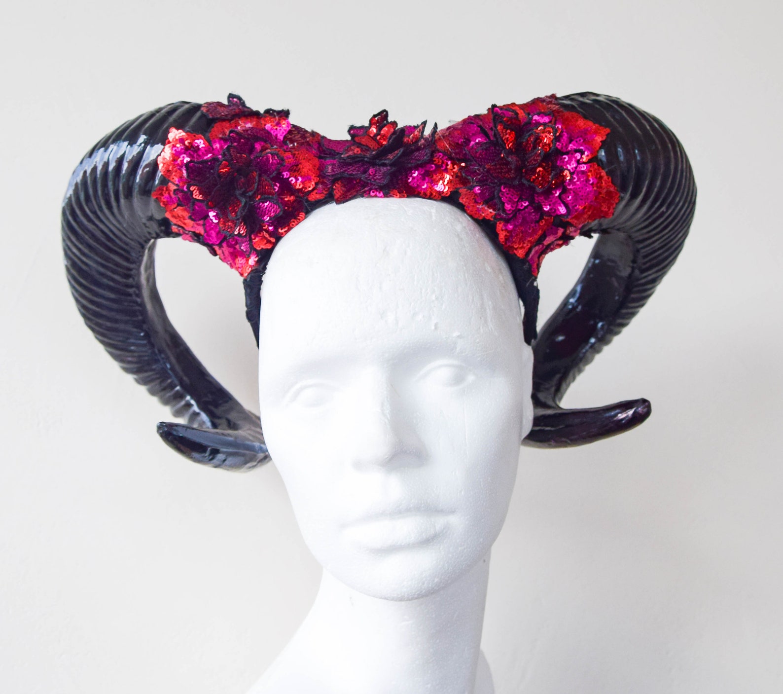 Devil Horn Headband Demon Ram Horns Headdress Costume da immagine 0.